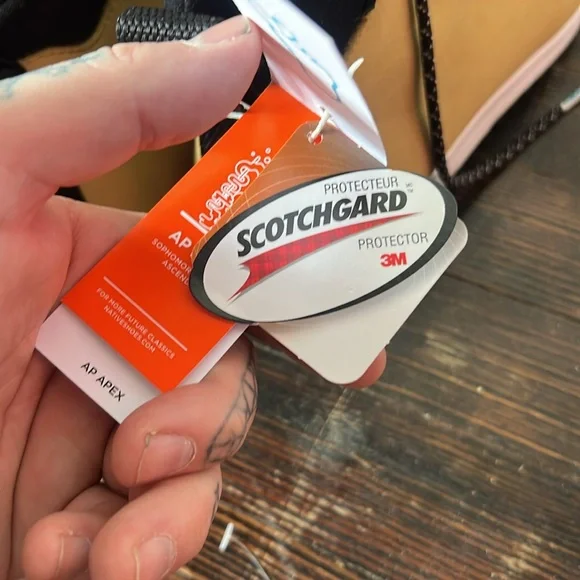 NWT Native AP Apex Boots Men’s 9.5 - Picture 9 of 9